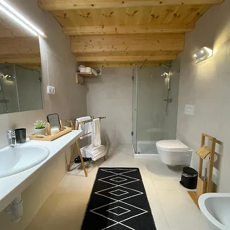 Apartment Ferias *